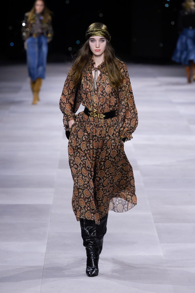 Look 12