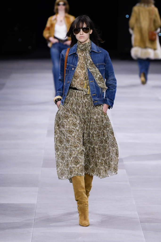 Look 17