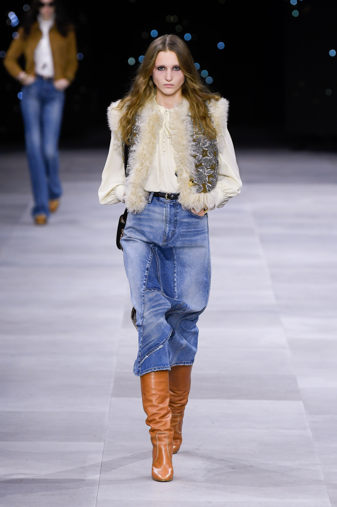 Look 29