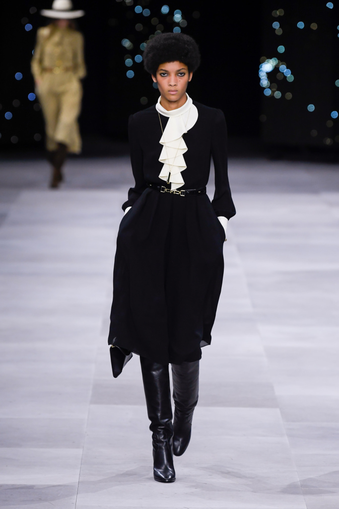 Look 34