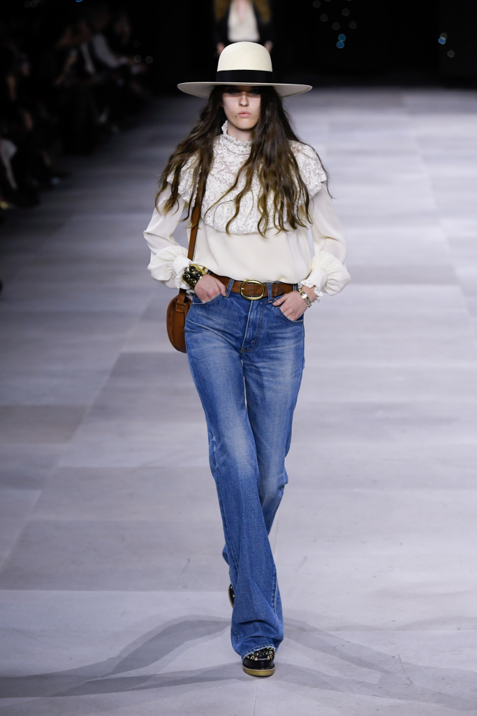 Look 60