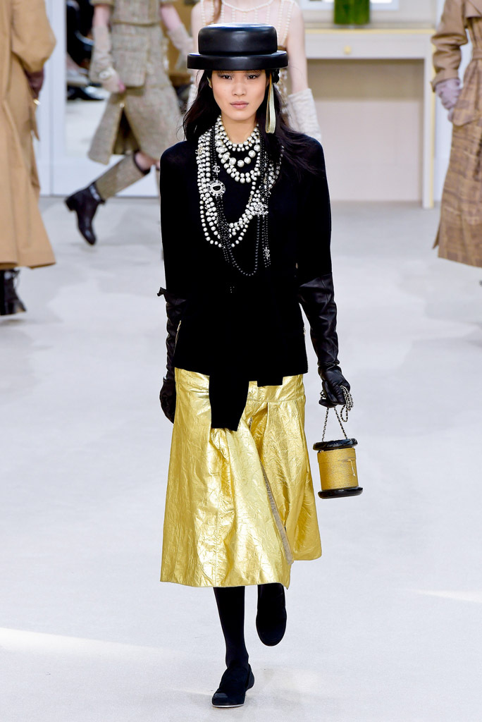 Look 64