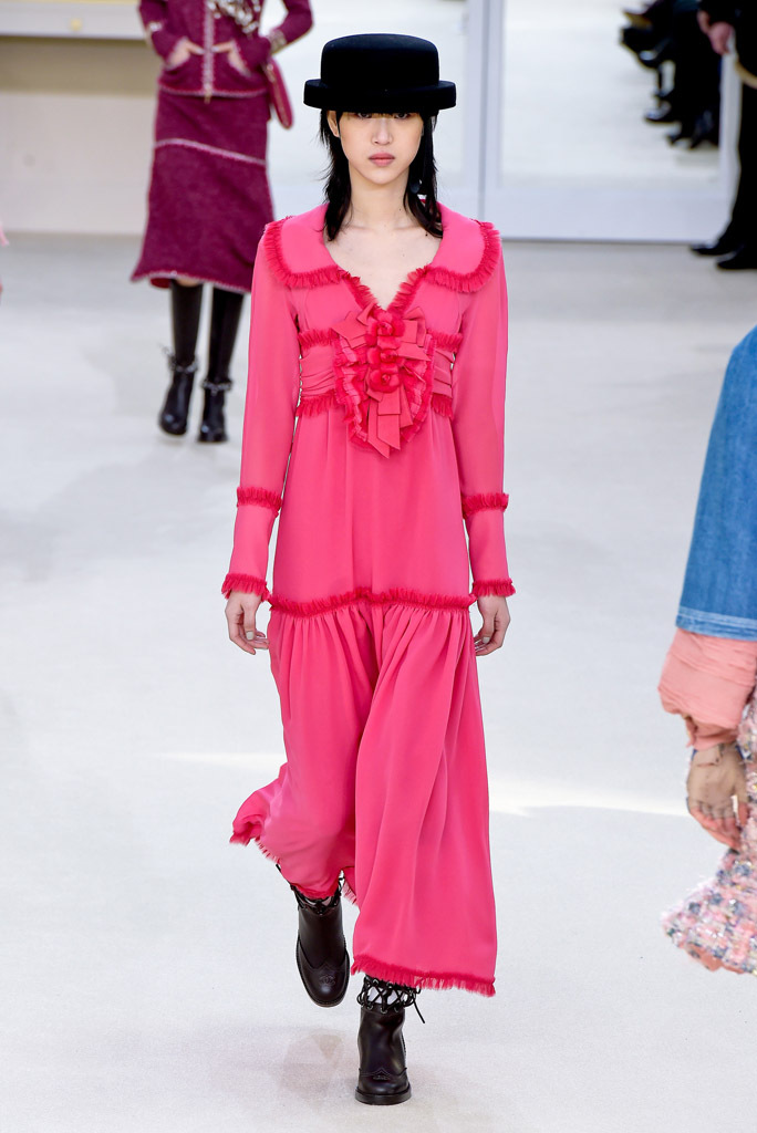 Look 12