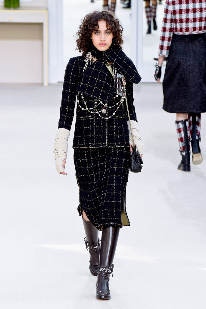 Look 29