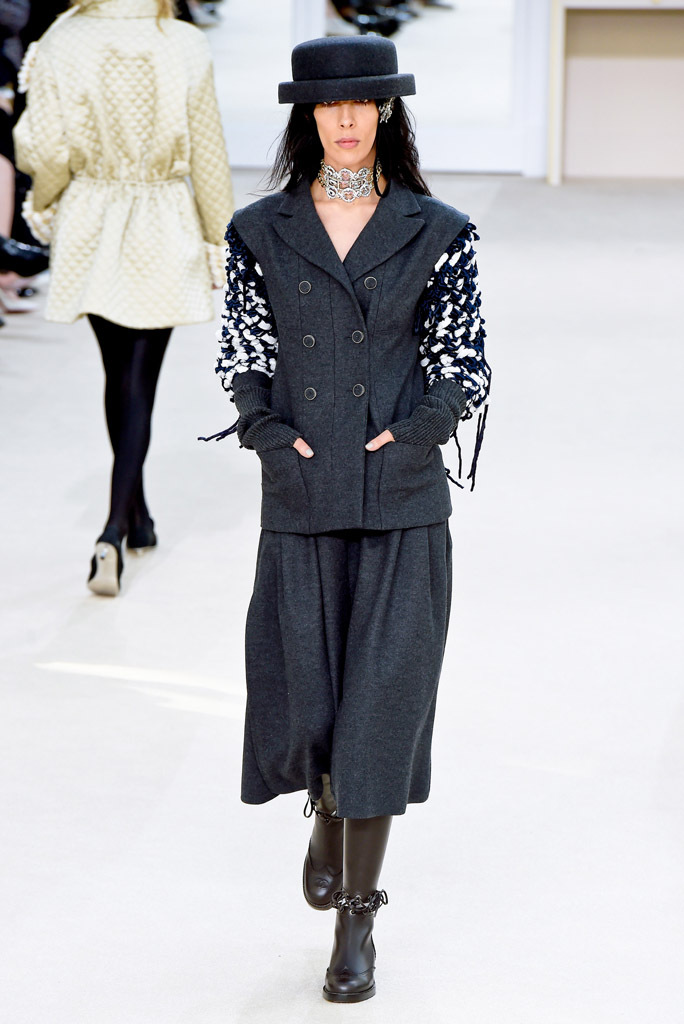 Look 40