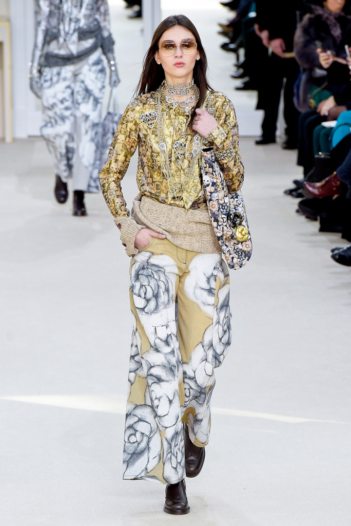 Look 43