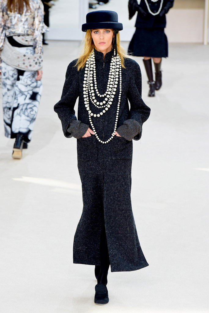 Look 44