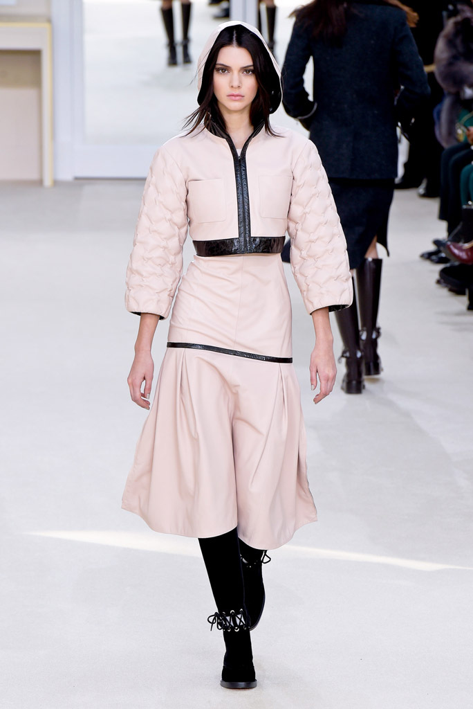 Look 48