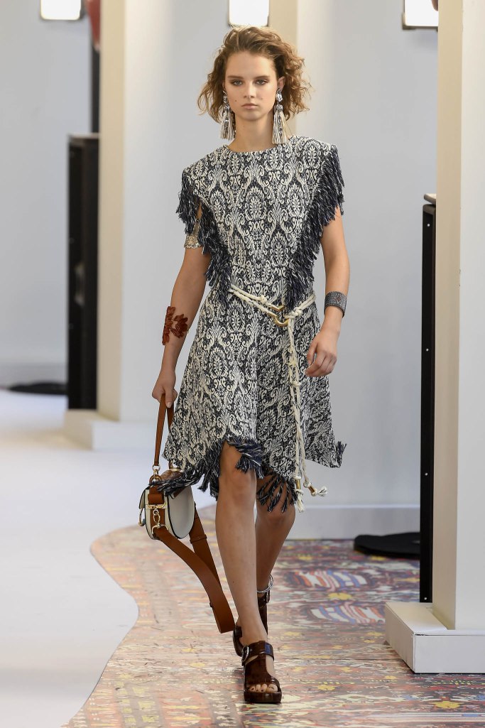 Look 8