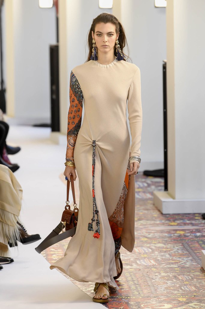 Look 15