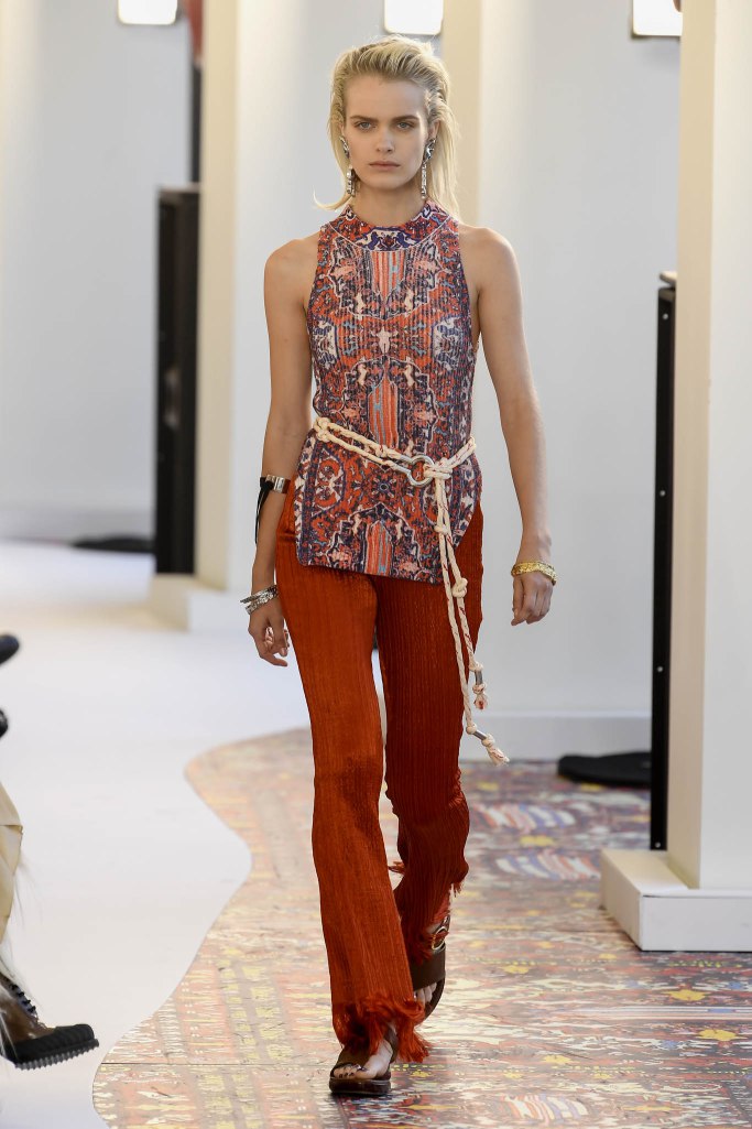 Look 17