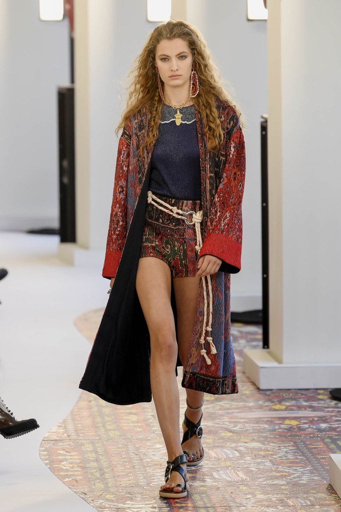 Look 26