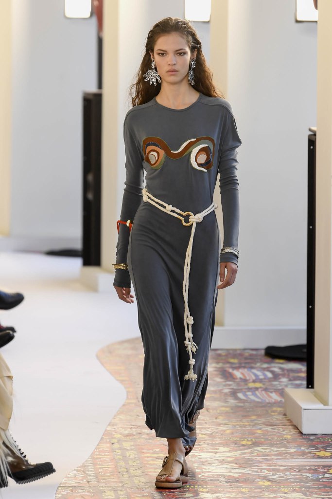 Look 28
