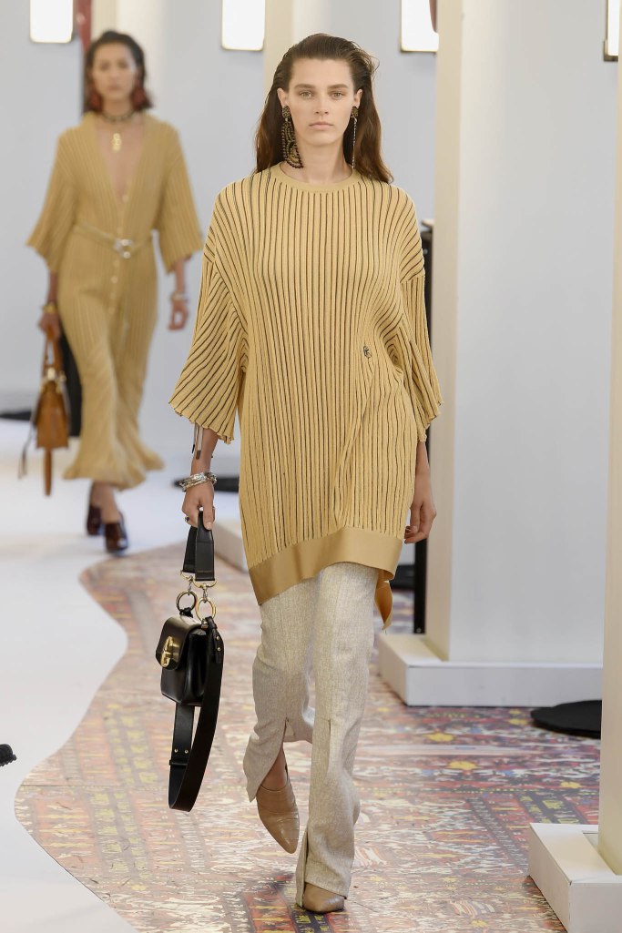 Look 34