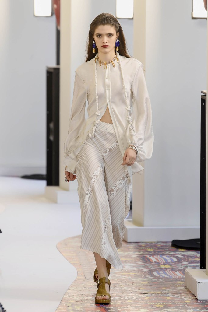 Look 38