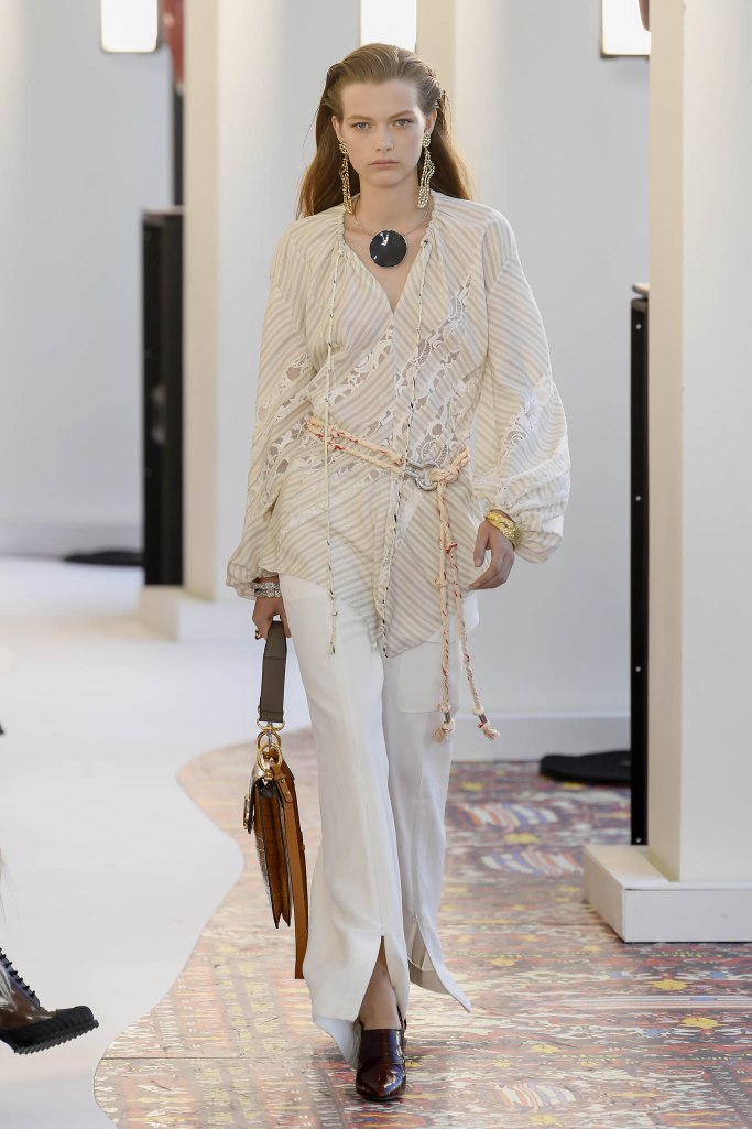 Look 37