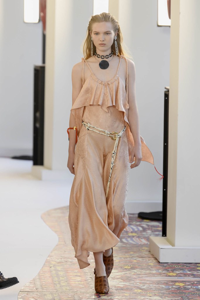 Look 44