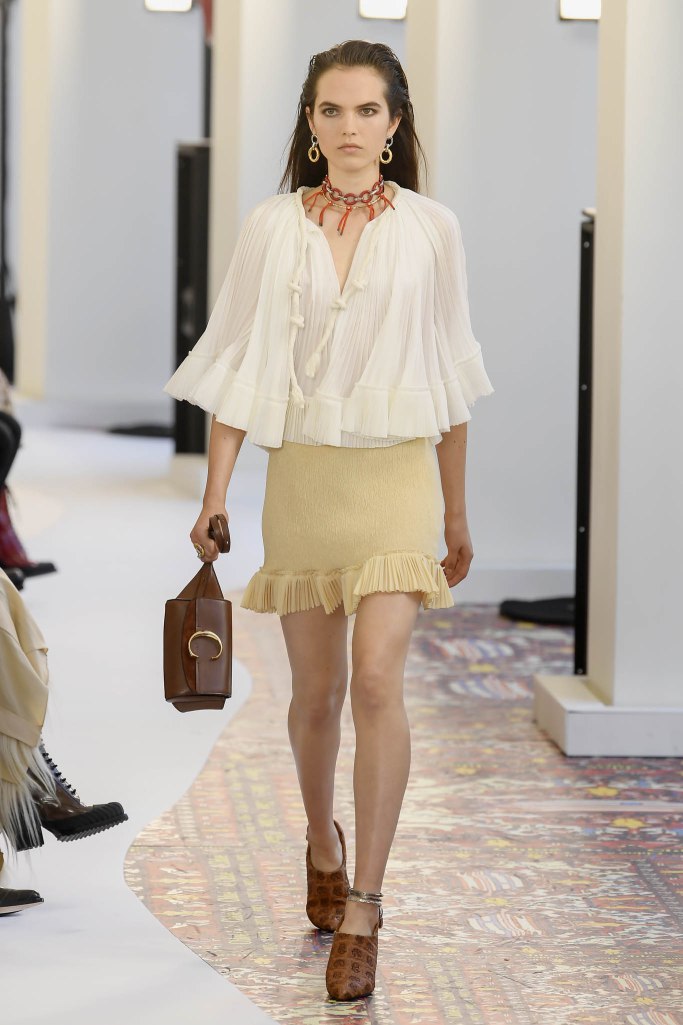 Look 46