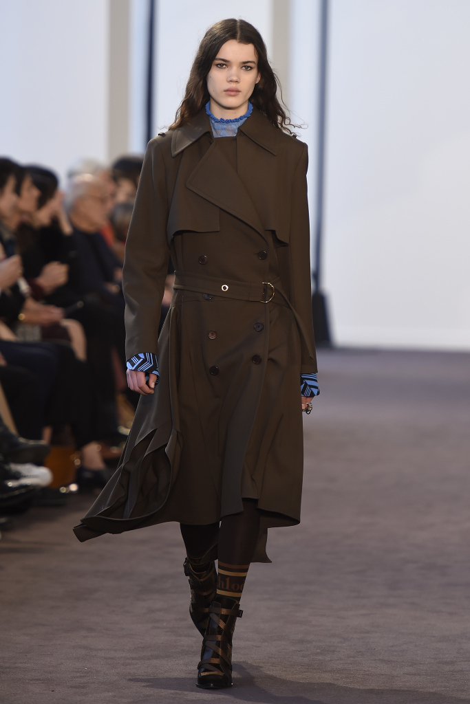 Look 7