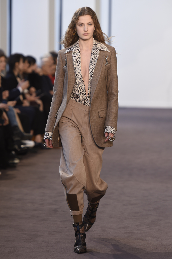 Look 14