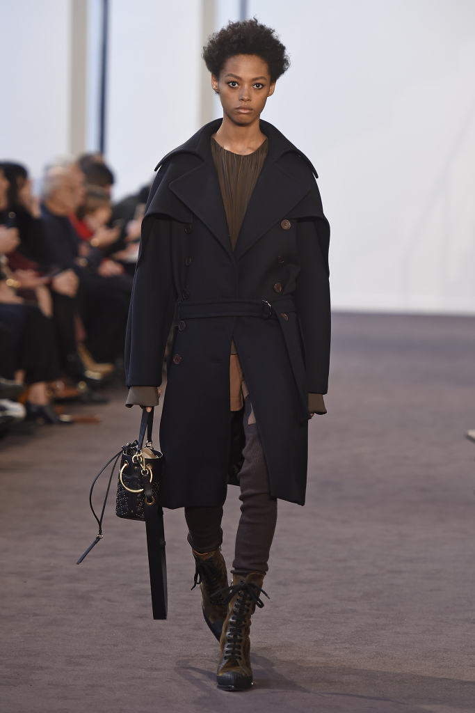 Look 25