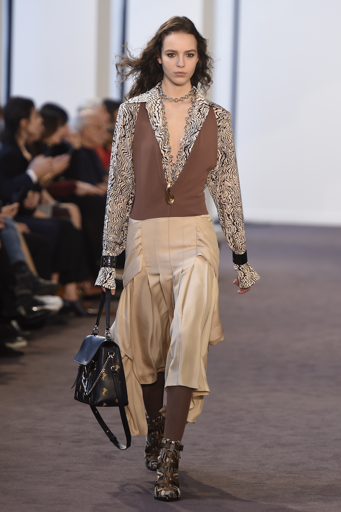 Look 27