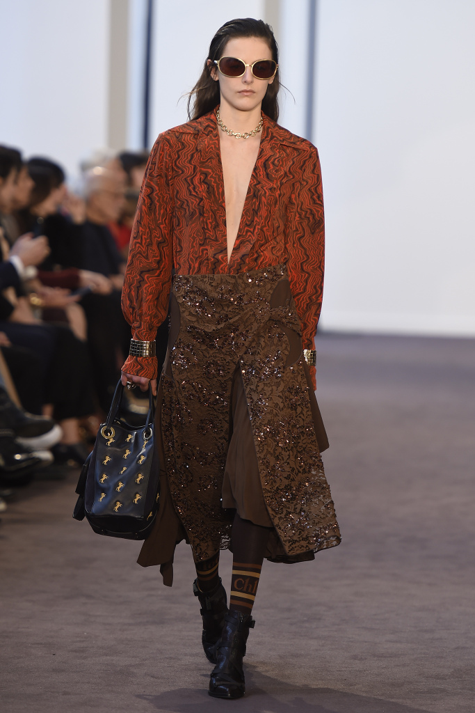 Look 29