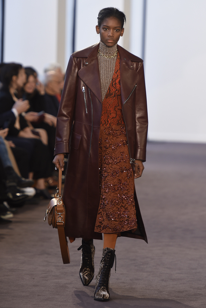 Look 30