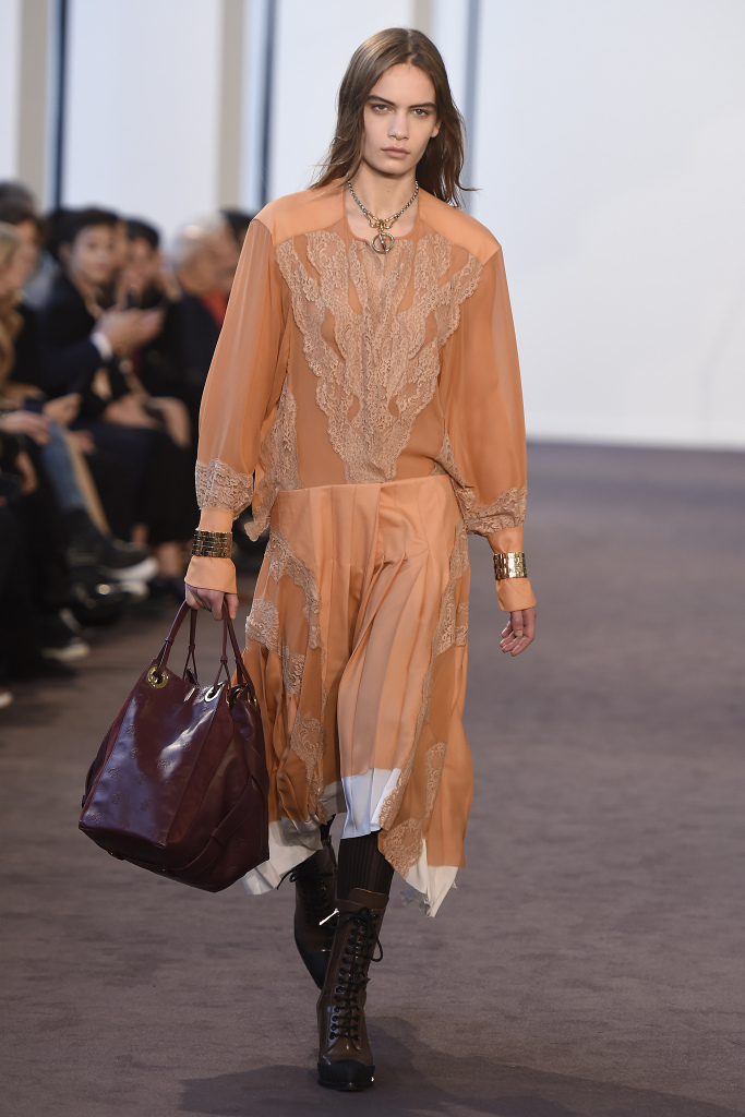 Look 33