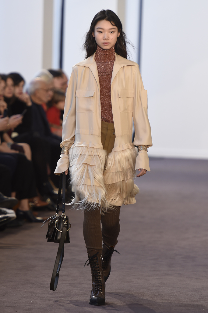 Look 37