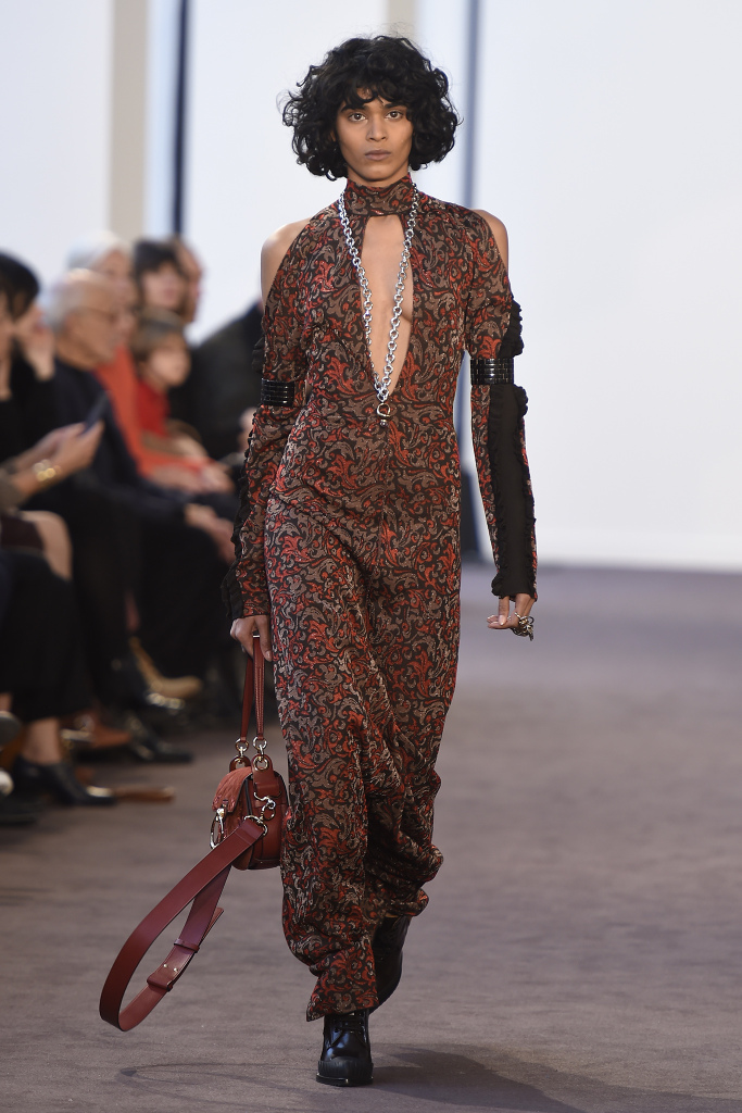 Look 48