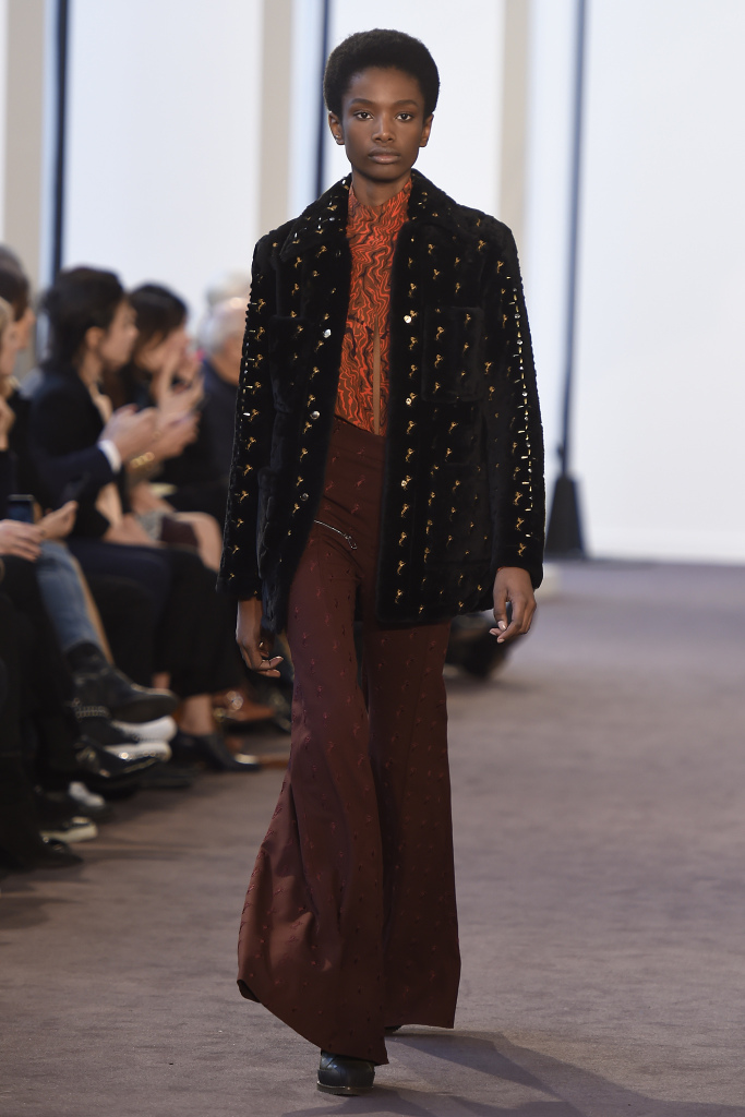 Look 50
