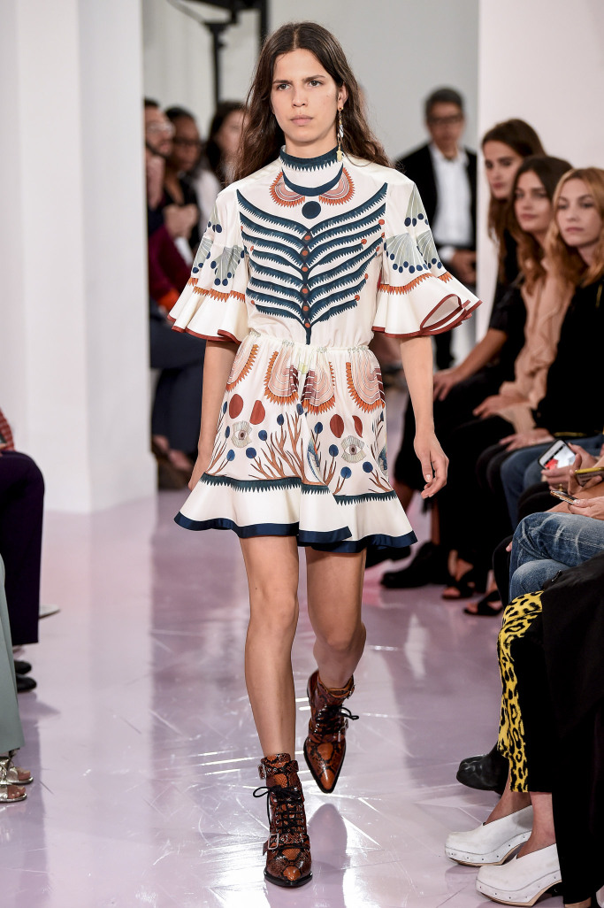 Look 9
