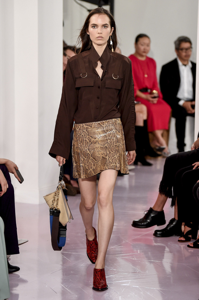 Look 17