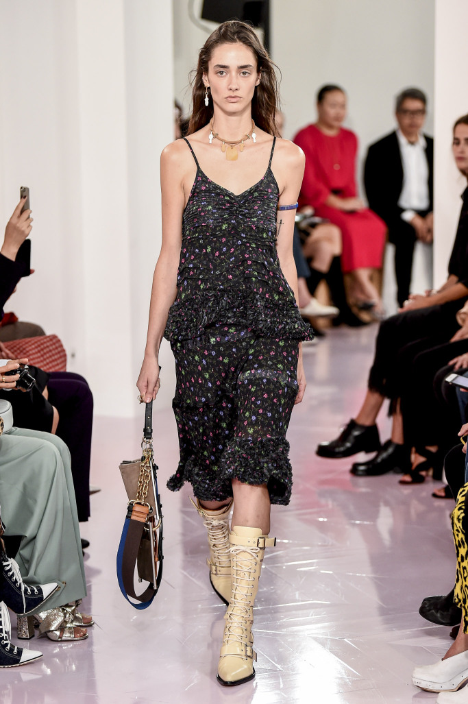 Look 28