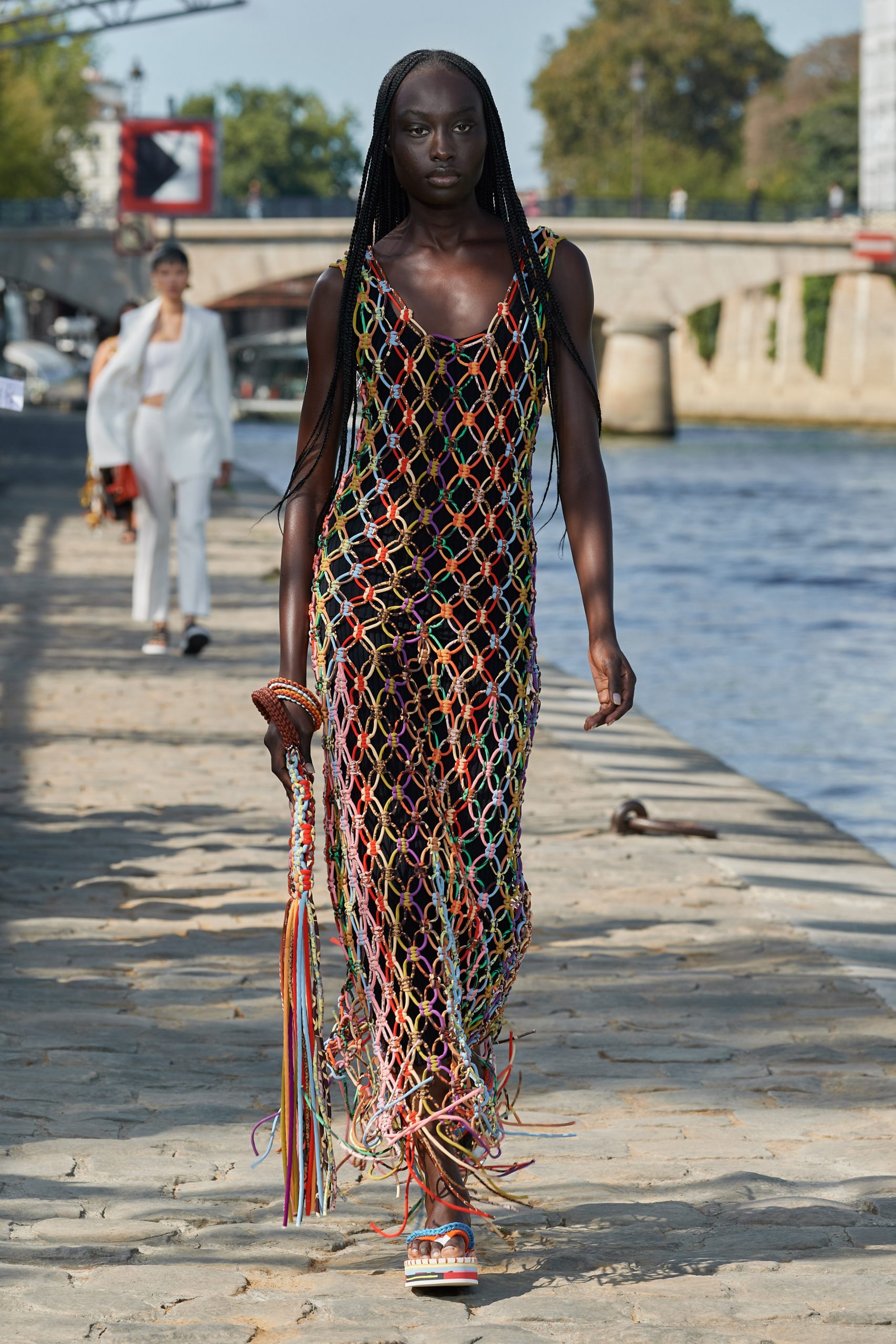 Look 24