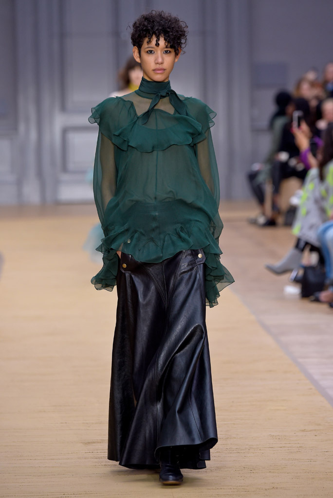 Look 24