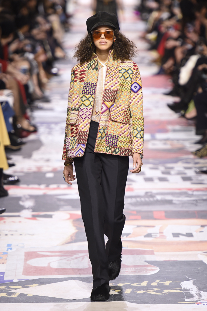 Look 5