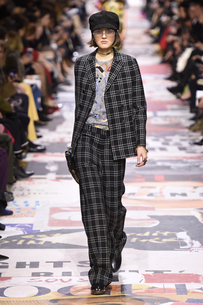 Look 7
