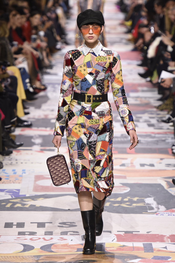 Look 19