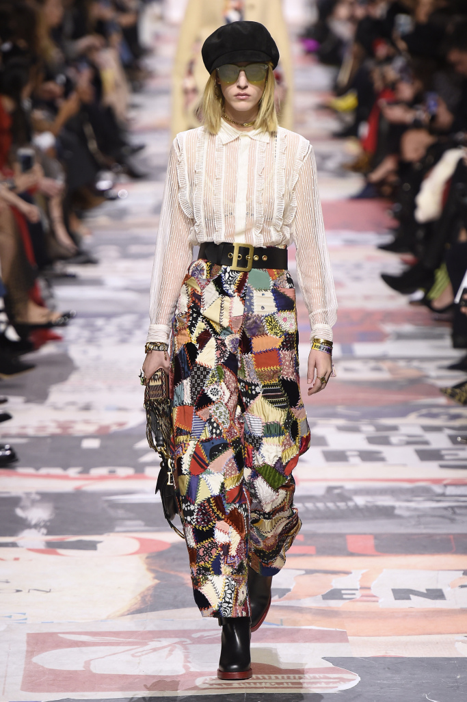 Look 24