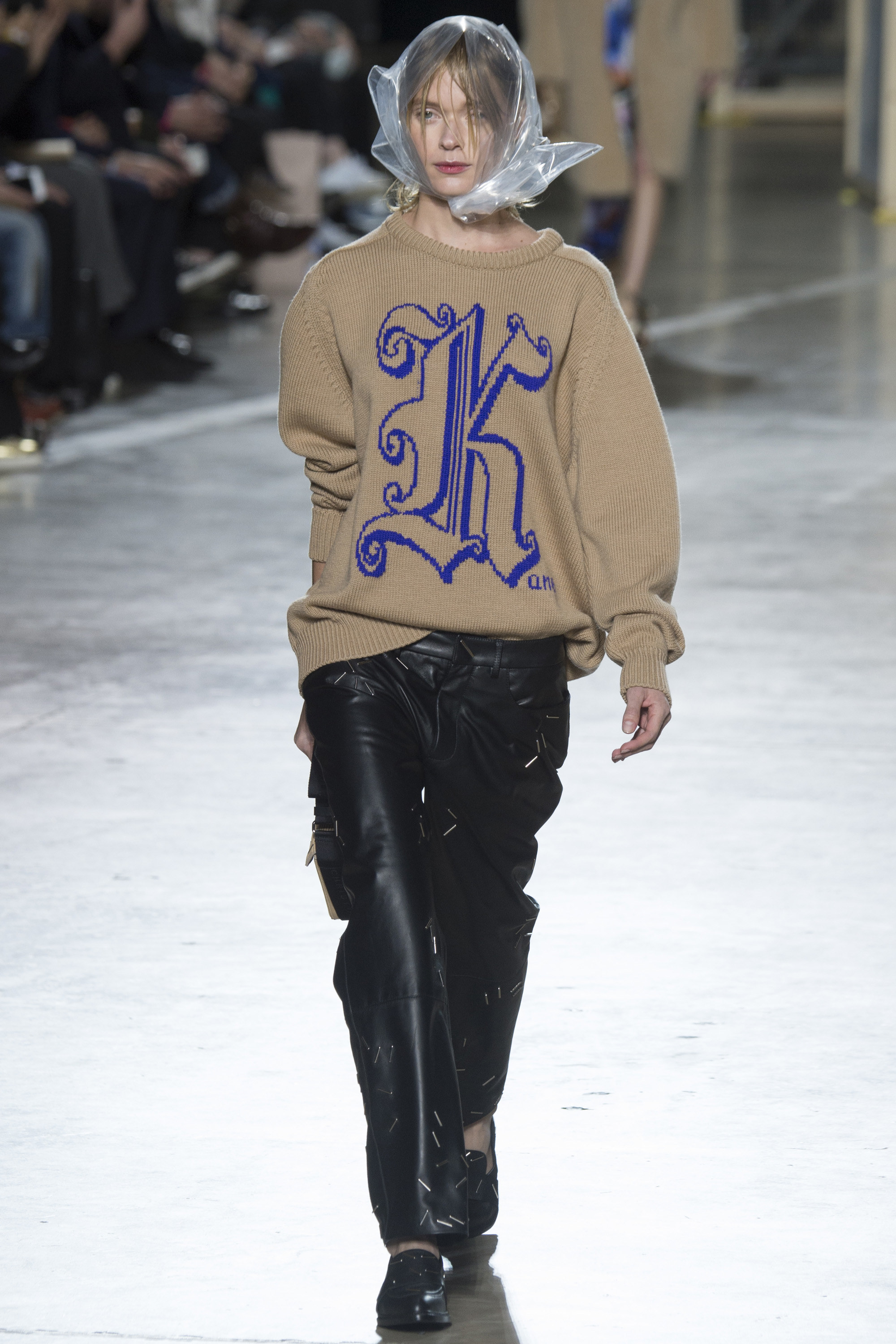 Look 5