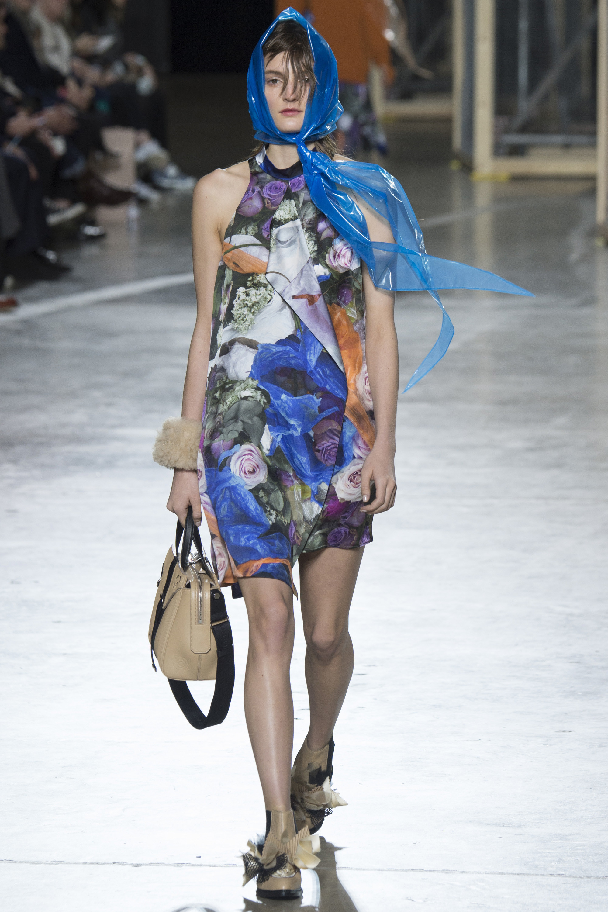 Look 7