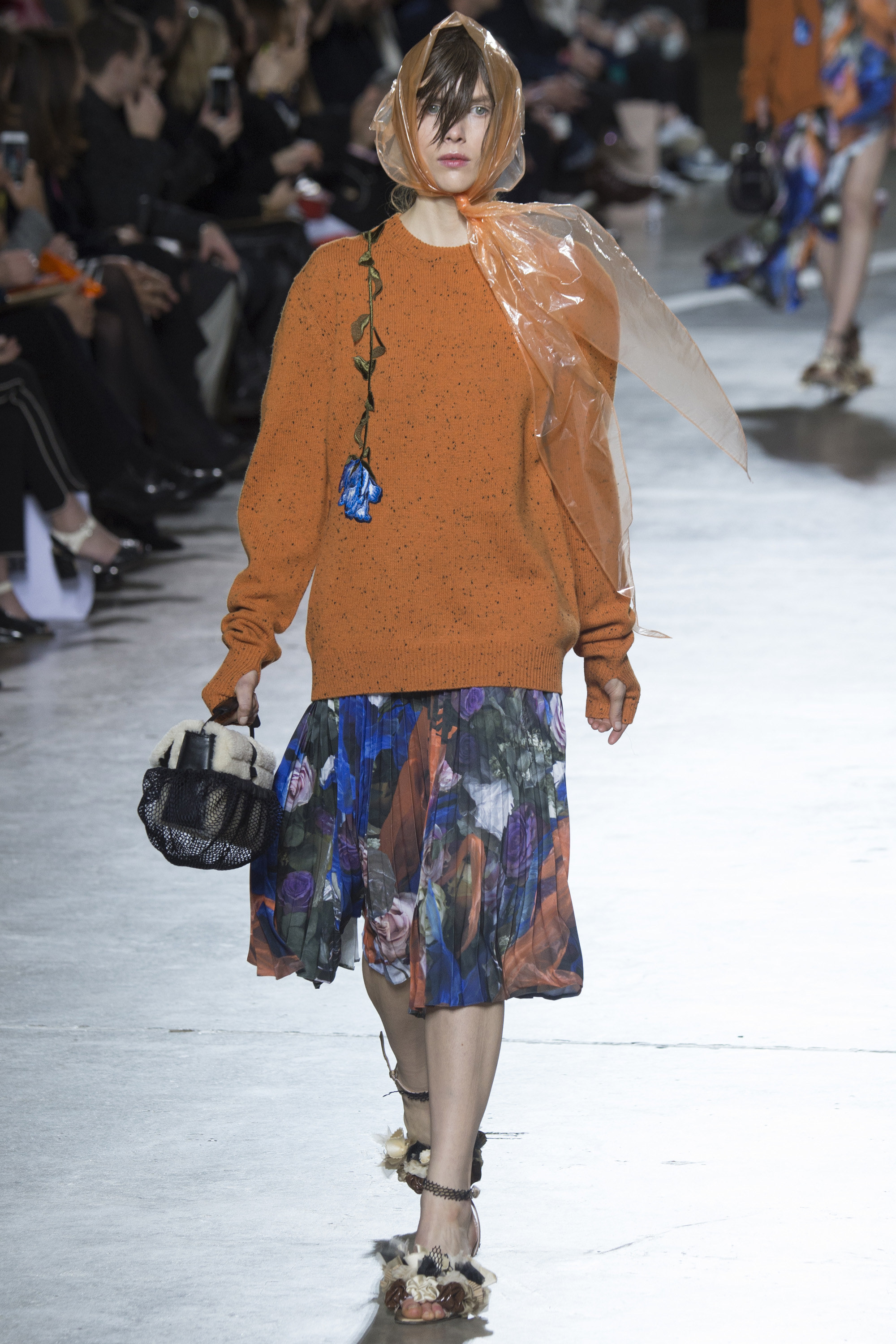 Look 8