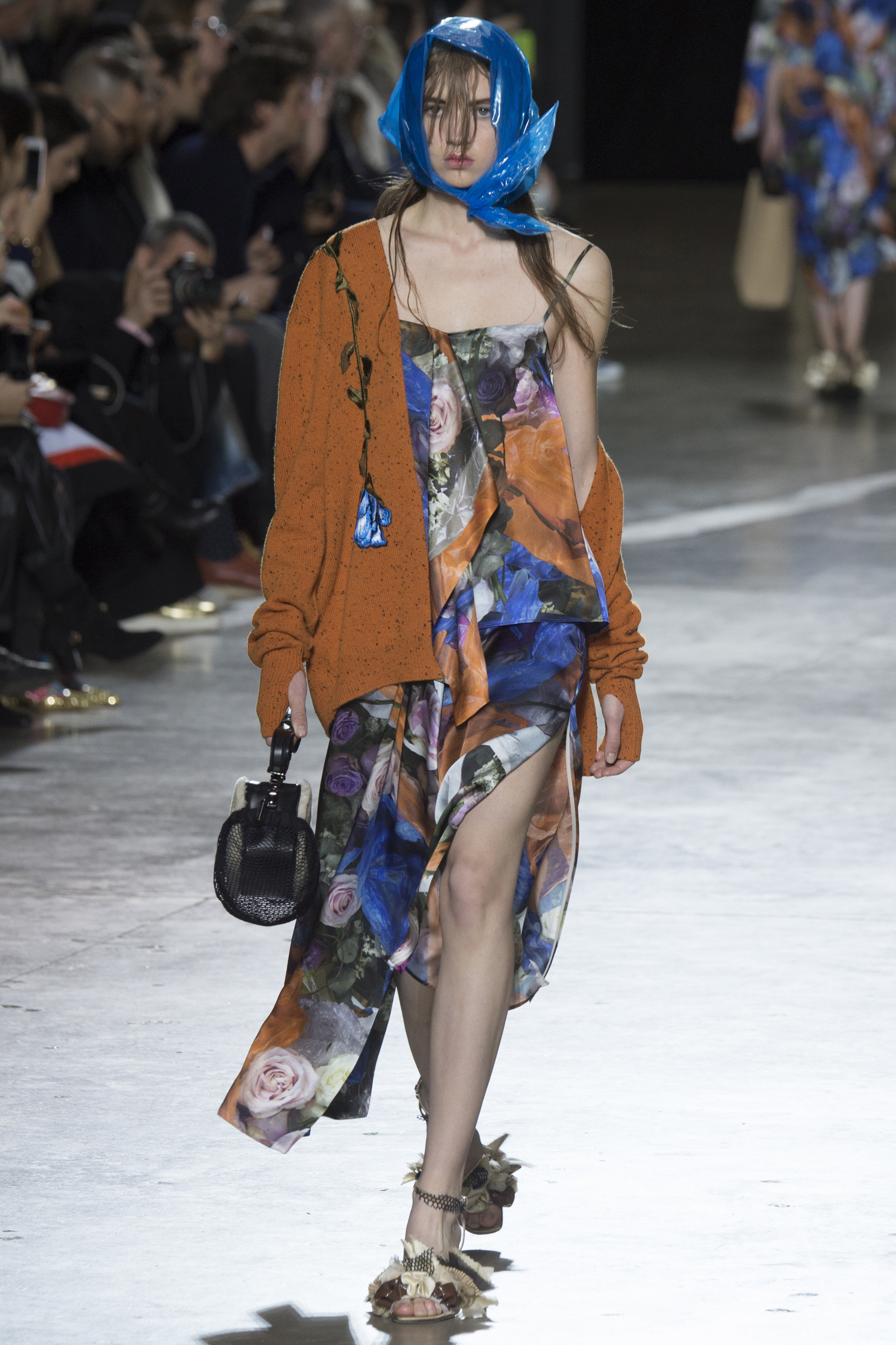 Look 9
