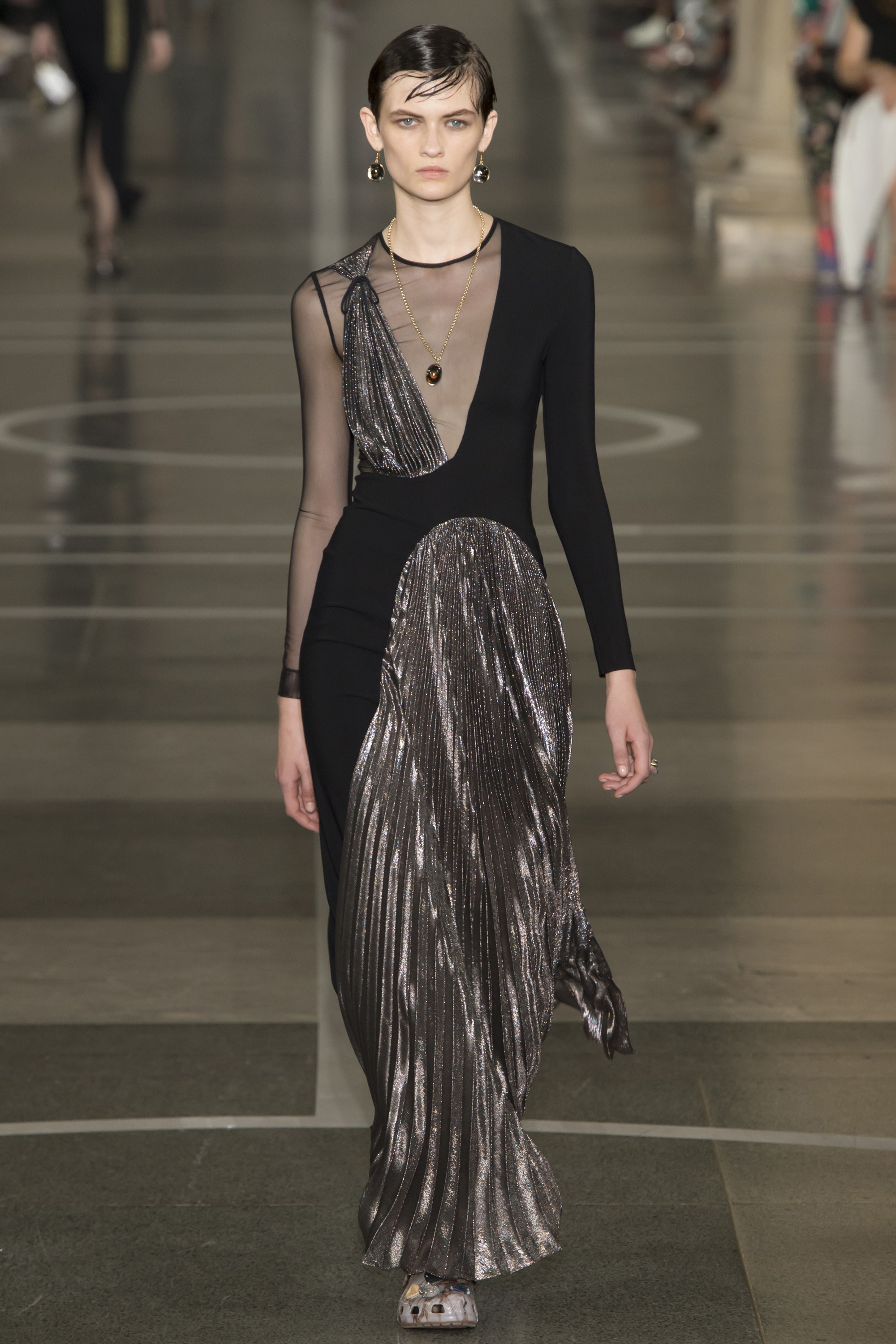 Look 29