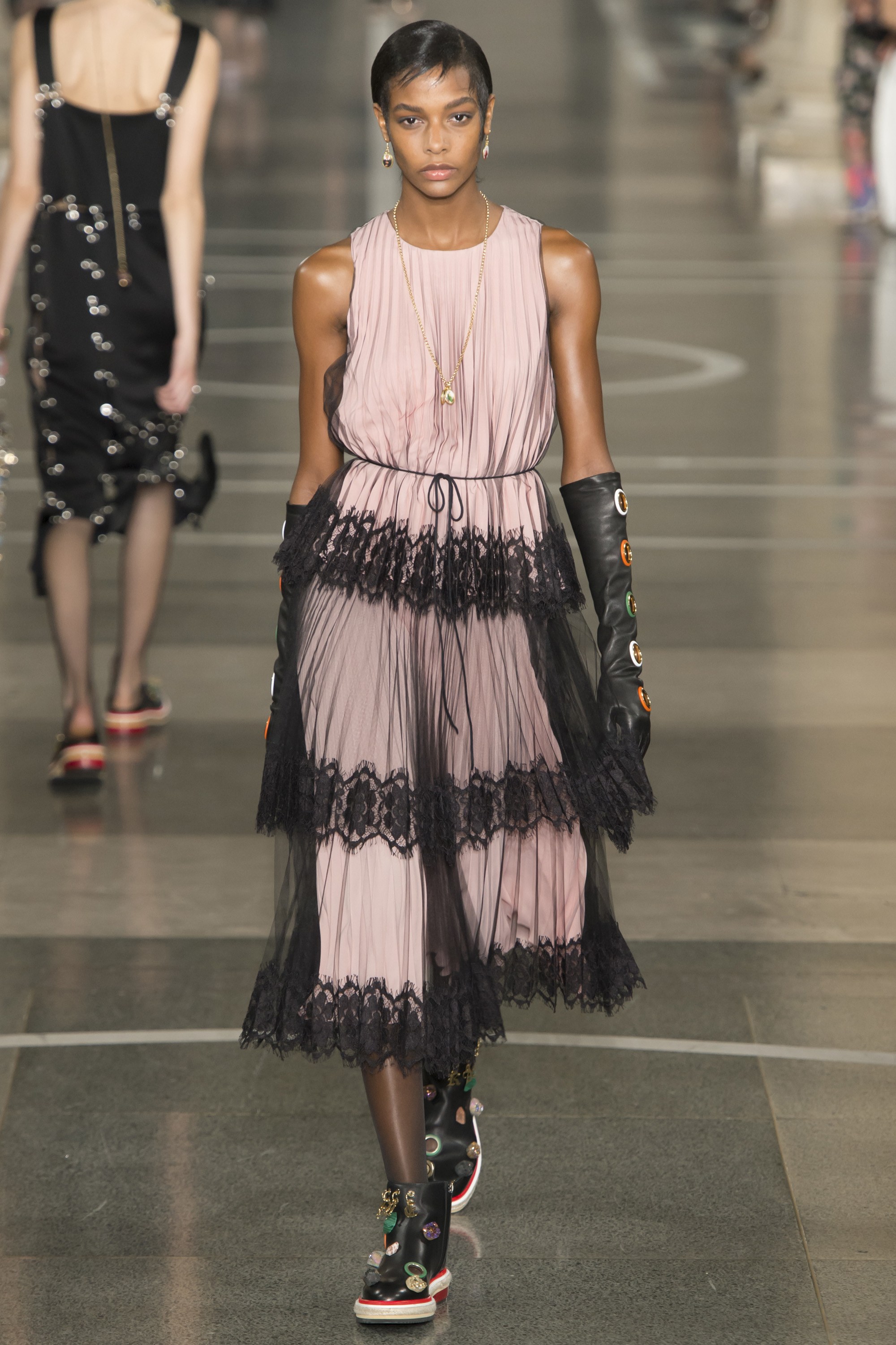Look 34