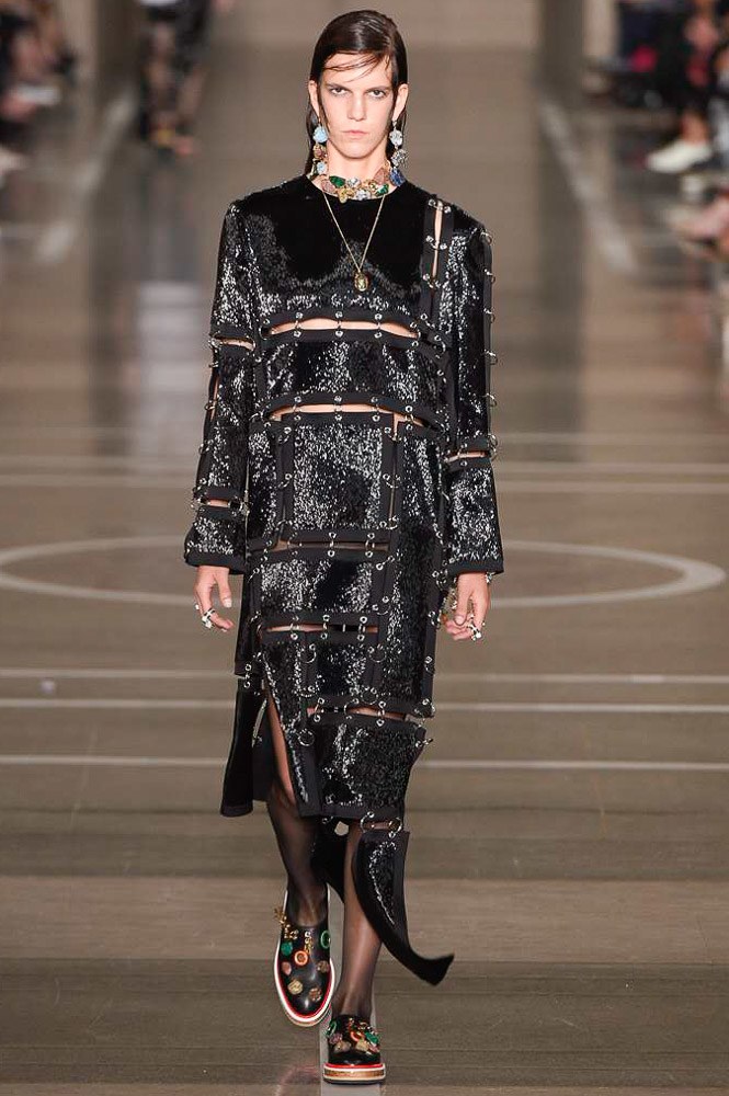 Look 38