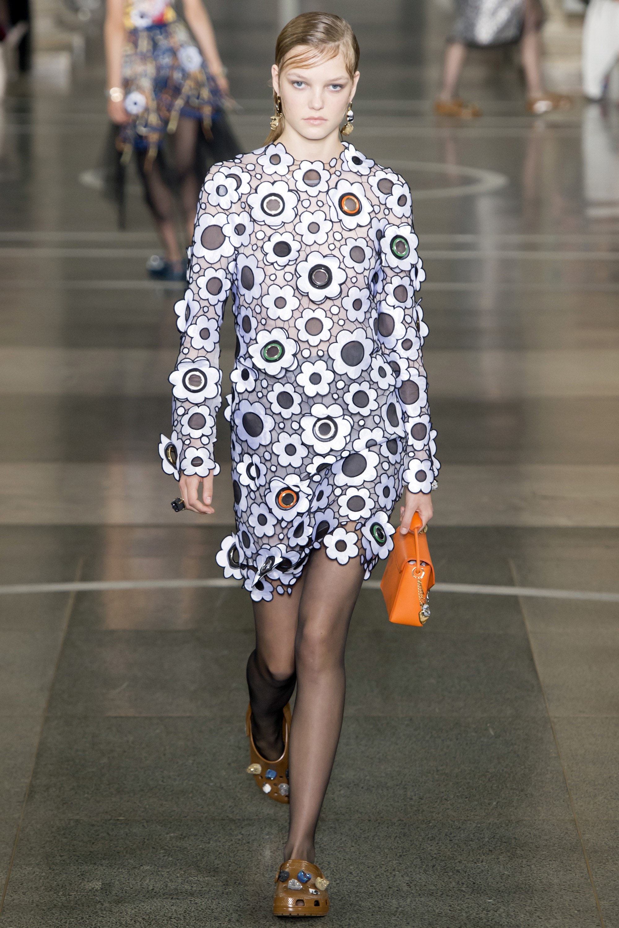 Look 6