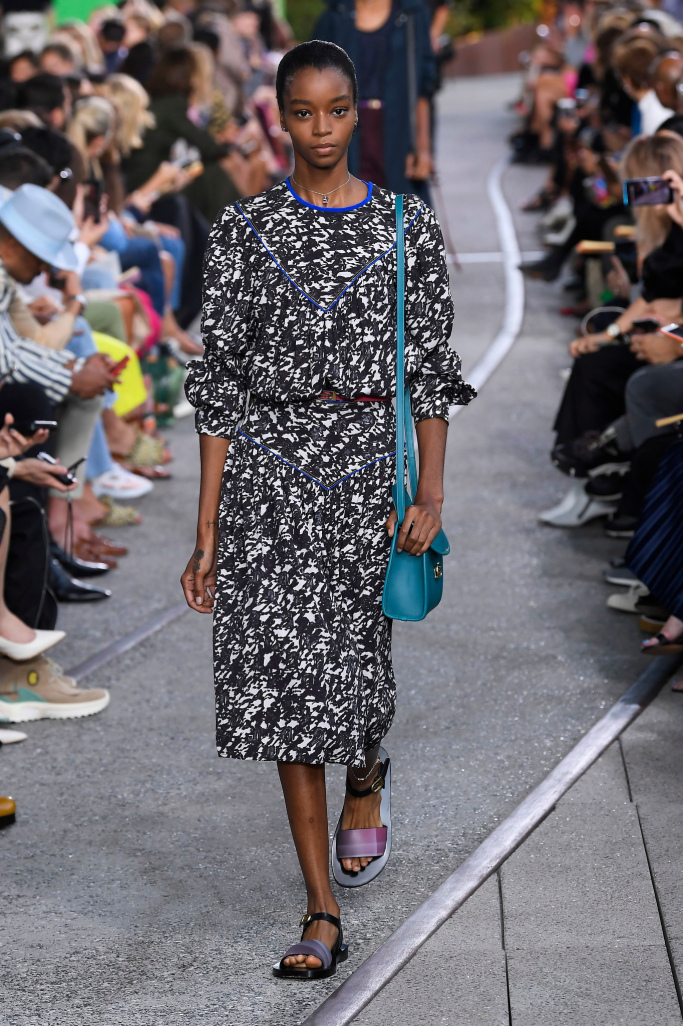 Look 14